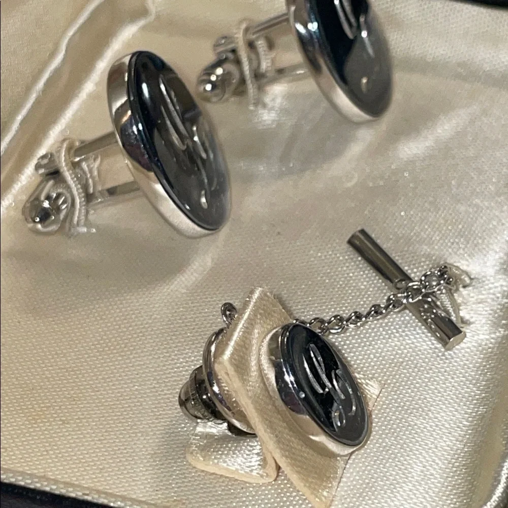 Vintage Sears Elegant Silver Tone “L” Engraved Monogram Cufflinks & Tie Tack